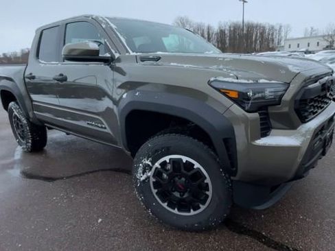 New 2026 Toyota Tacoma TRD Off-Road image 8