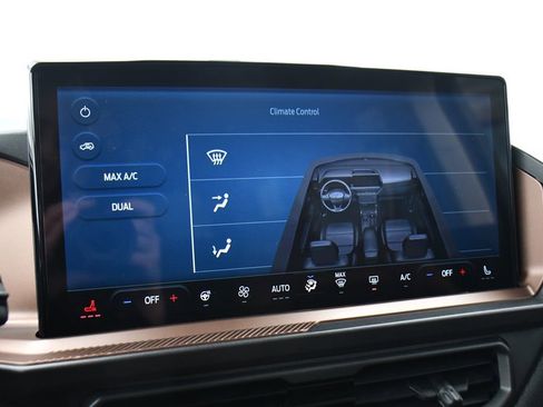 Used 2025 Ford Bronco Sport Outer Banks w/ Outer Banks Tech Package+ AWD/4WD image 34