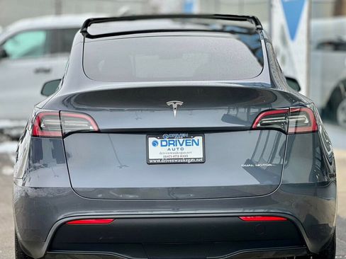 Used 2023 Tesla Model Y Long Range image 4