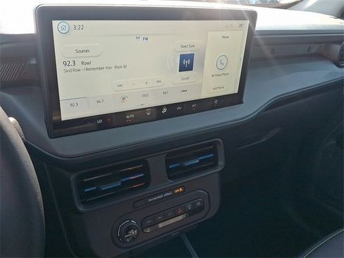 New 2025 Ford Maverick Lobo image 16