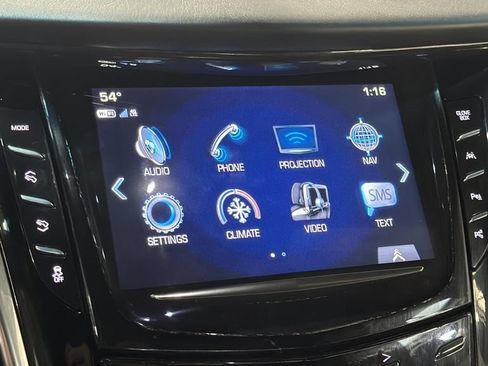 Used 2017 Cadillac Escalade Platinum AWD/4WD image 29