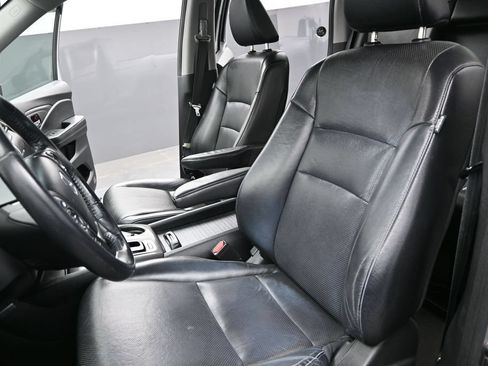 Used 2018 Honda Ridgeline RTL-T image 15