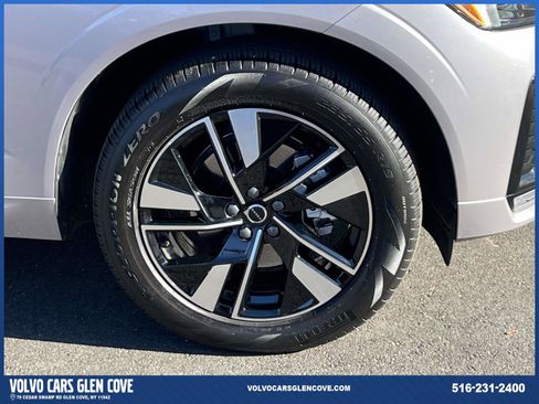Used 2026 Volvo XC60 B5 Core w/ Climate Package image 6