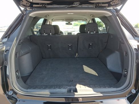 Used 2019 Chevrolet Equinox LT FWD image 29