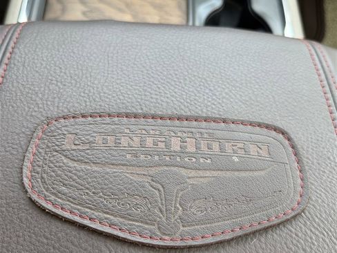 Used 2018 RAM 3500 Laramie Longhorn w/ Longhorn Southfork Package image 20