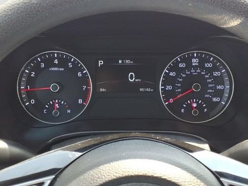 Used 2023 Kia Forte LXS w/ LXS Technology Package FWD image 10