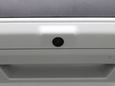 Used 2025 Ford F450 Platinum w/ FX4 Off-Road Package image 48