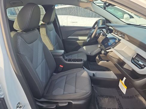 New 2027 Chevrolet Bolt LT w/ Comfort Package FWD image 28