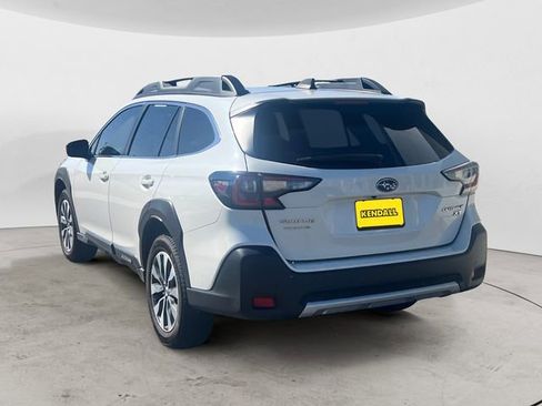 Used 2023 Subaru Outback Limited XT AWD/4WD image 3