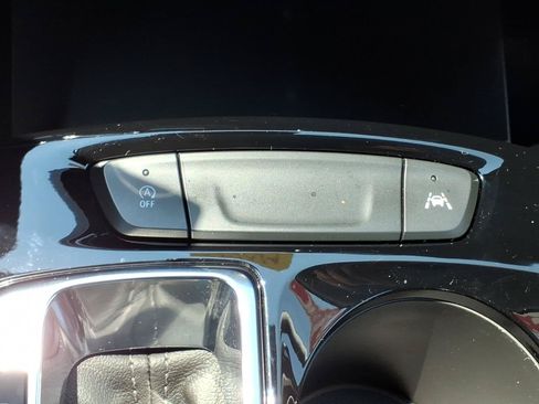 Used 2025 Chevrolet Trax ACTIV w/ Driver Confidence Package FWD image 18