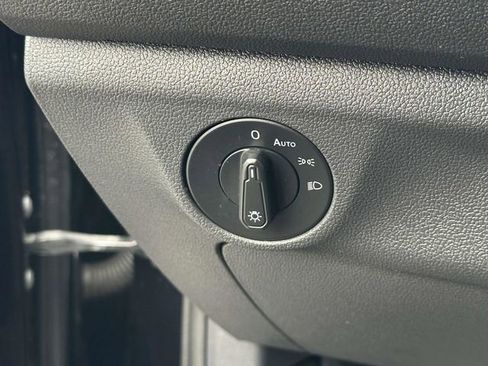 Used 2019 Volkswagen Jetta S w/ Driver Assistance Package image 14