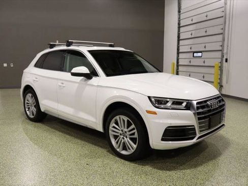 Used 2019 Audi Q5 2.0T Premium Plus w/ Premium Plus Package image 1