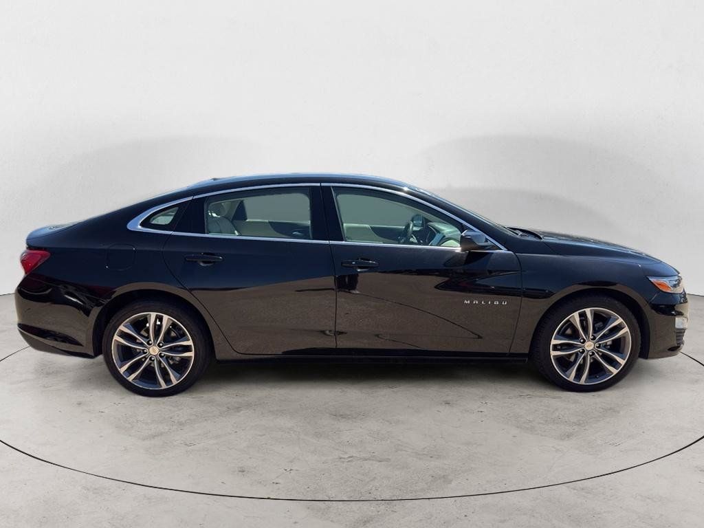 Used 2024 Chevrolet Malibu LT FWD image 8