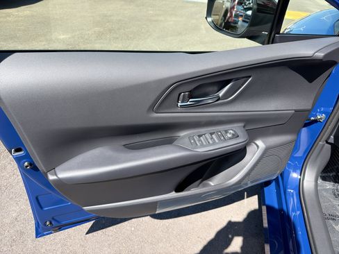 New 2026 Toyota Prius Plug-In Hybrid FWD image 15