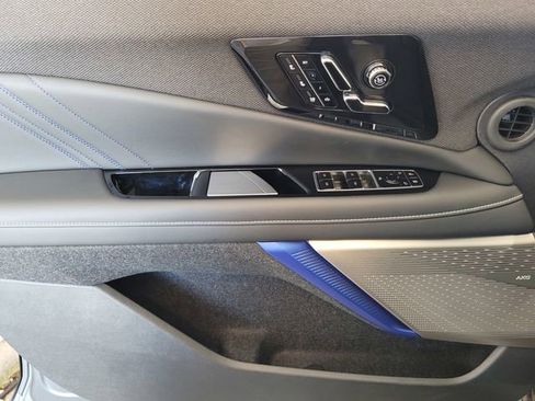 New 2026 Cadillac Optiq V w/ Magnus Launch Edition AWD/4WD image 18
