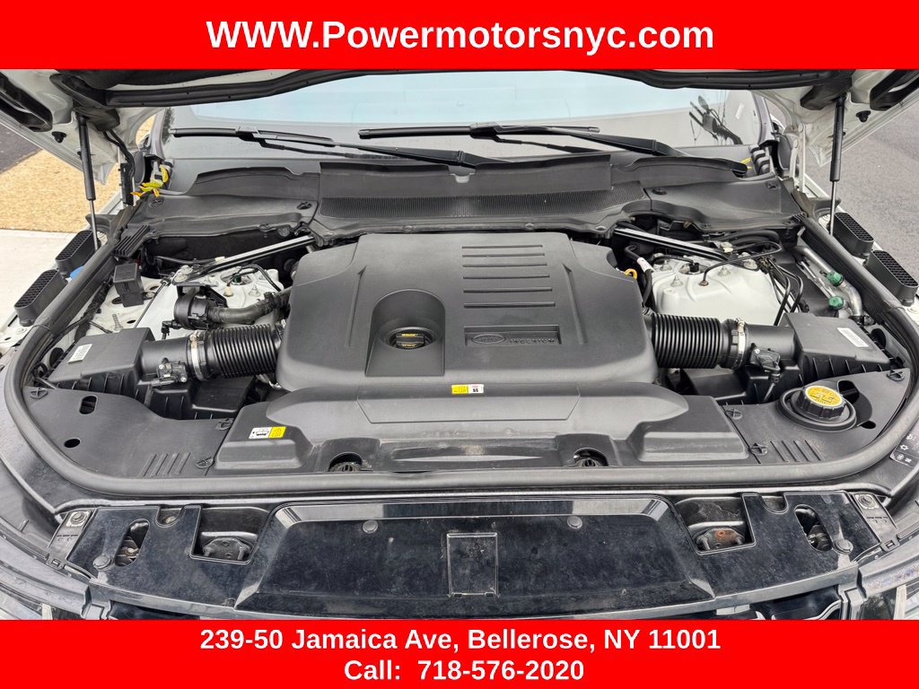 Used 2021 Land Rover Range Rover Sport HST AWD/4WD image 19