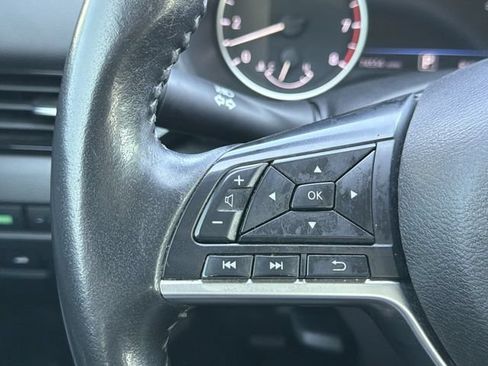 Used 2023 Nissan Sentra SV w/ All-Weather Package FWD image 18