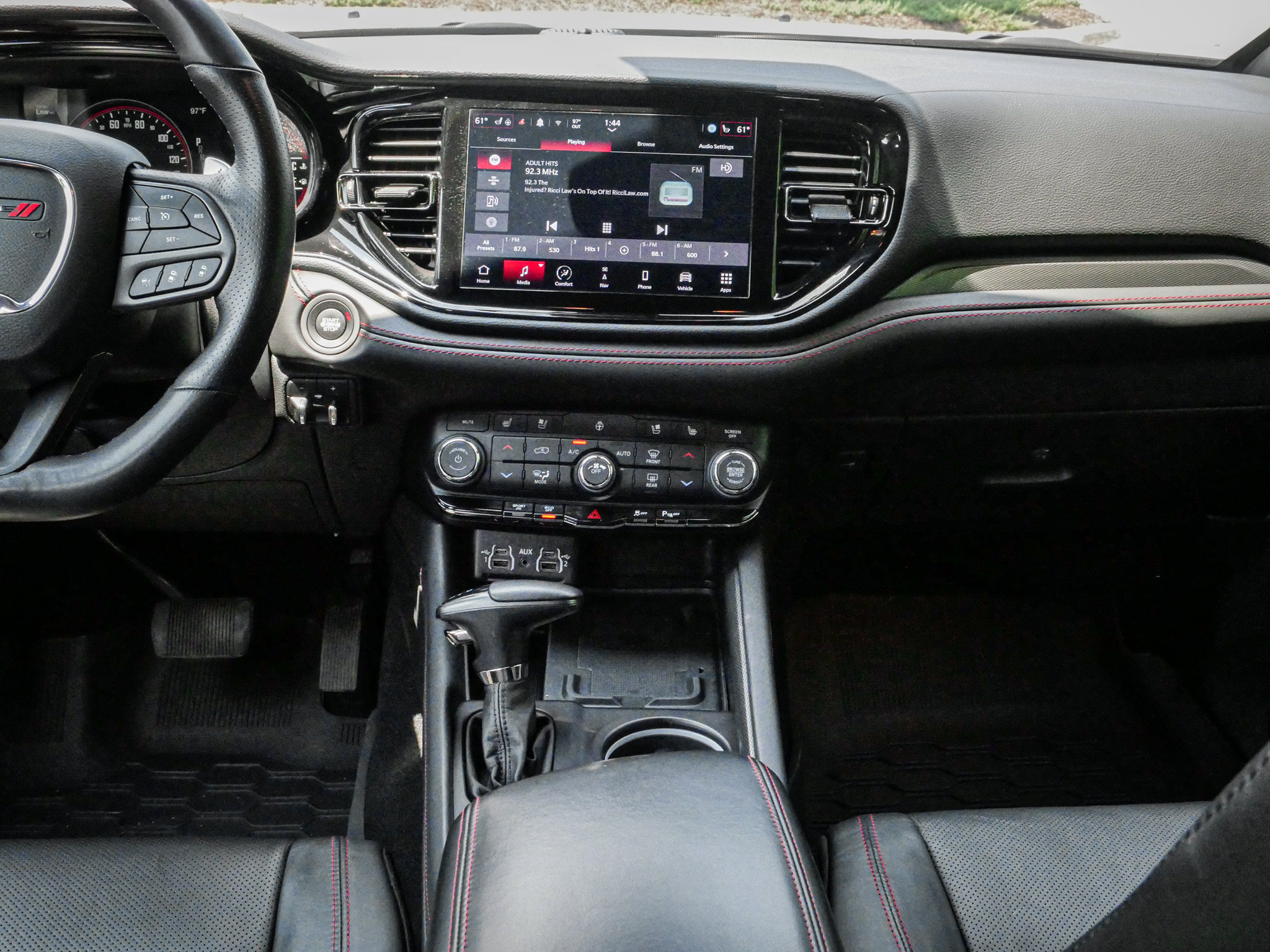 Used 2025 Dodge Durango R/T AWD/4WD image 30