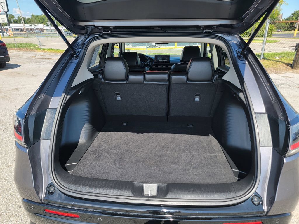Used 2024 Honda HR-V EX-L image 10
