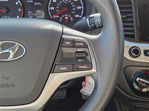 Used 2020 Hyundai Accent SE image 19