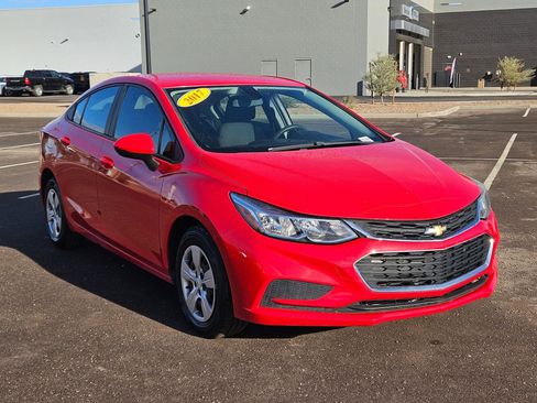 Used 2017 Chevrolet Cruze LS image 8