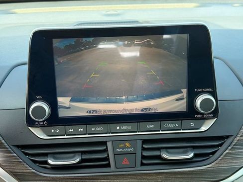 Used 2021 Nissan Altima 2.5 SL FWD image 36