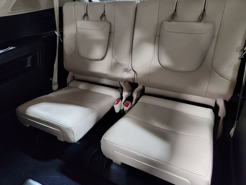 Used 2022 Lexus GX 460 Luxury w/ Sport Design Package image 53