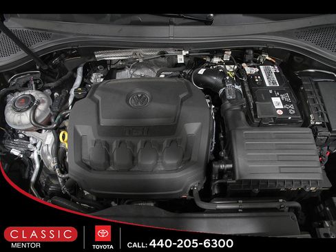 Used 2023 Volkswagen Tiguan SE R-Line AWD/4WD image 23