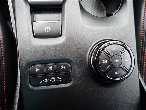 Used 2025 Ford Ranger Raptor image 16