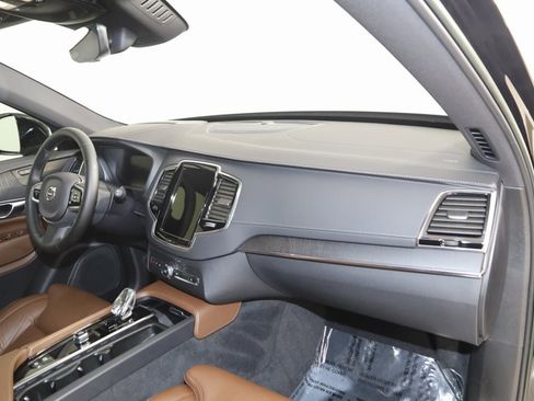 Used 2023 Volvo XC90 T8 Ultimate w/ Protection Package Premier image 44