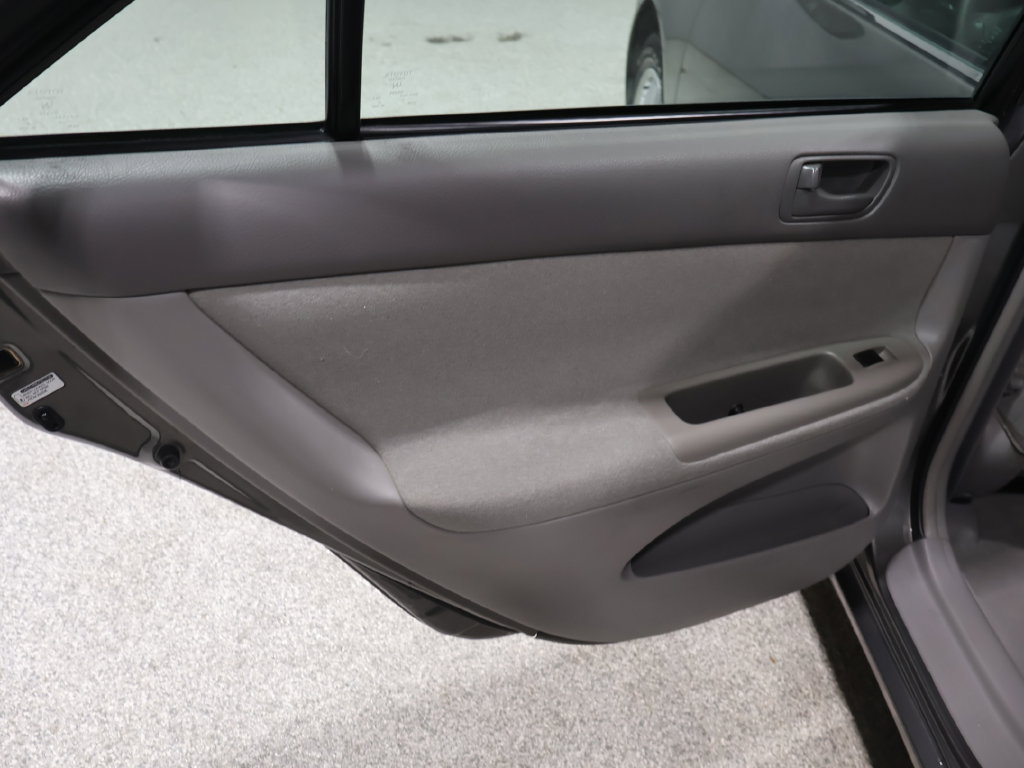 Used 2003 Toyota Camry LE FWD image 21