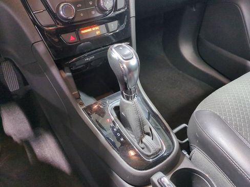 Used 2018 Buick Encore Sport Touring w/ Safety Package image 40