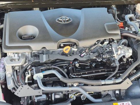 Used 2025 Toyota Camry SE w/ Convenience Package FWD image 21