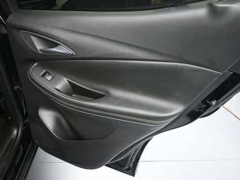 Used 2022 Buick Encore GX Select image 34