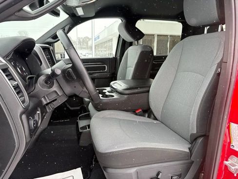 Used 2024 RAM 2500 Big Horn w/ Bed Utility Group image 16