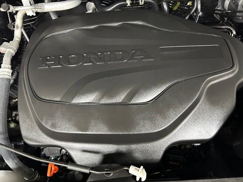 Used 2025 Honda Odyssey EX-L image 10