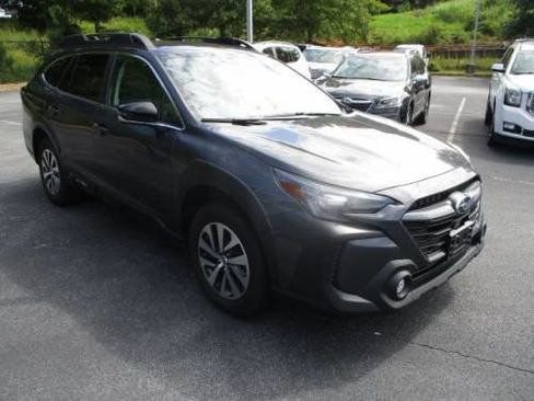 Used 2024 Subaru Outback Premium image 2