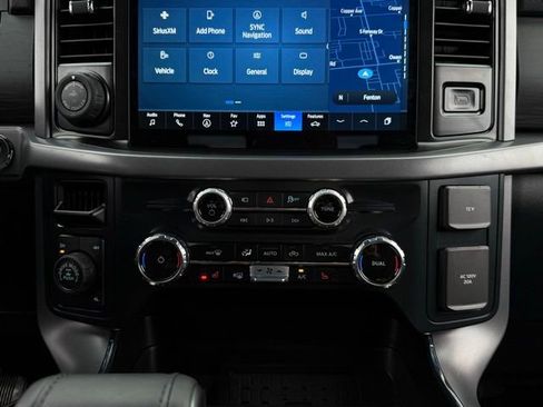 Used 2025 Ford F150 XLT w/ Equipment Group 302A MID image 25