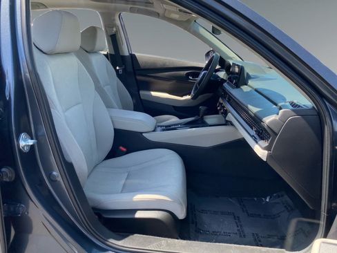 Used 2023 Honda Accord EX image 15