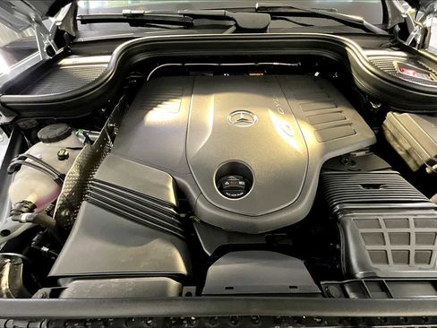 New 2026 Mercedes-Benz GLS 450 4MATIC image 14