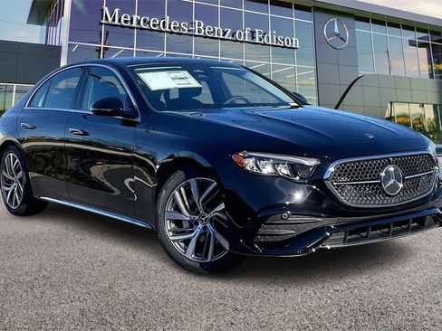 New 2026 Mercedes-Benz E 350 4MATIC Sedan image 1