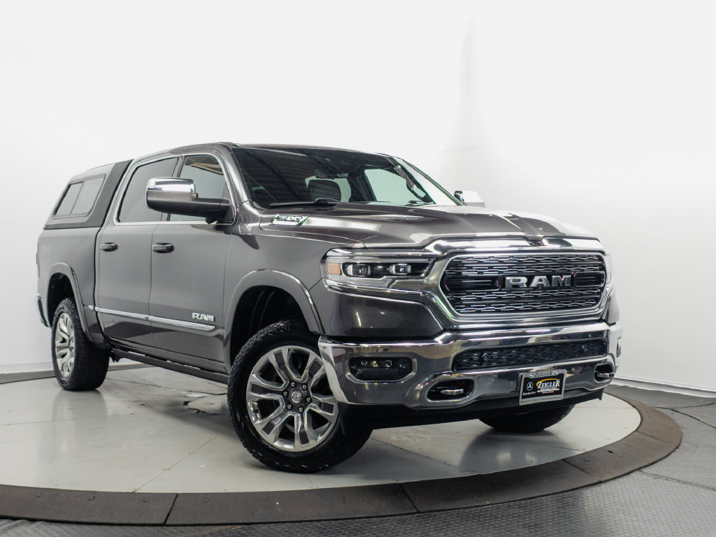 Used 2024 RAM 1500 Limited AWD/4WD image 1