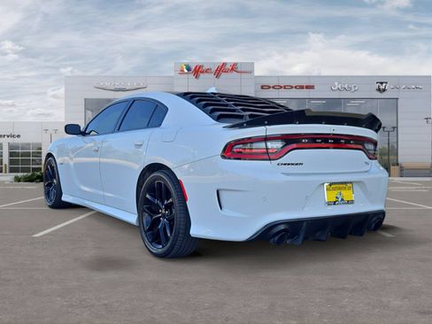 Used 2019 Dodge Charger R/T w/ Driver Confidence Group RWD image 3