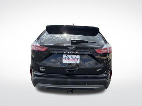 Certified 2024 Ford Edge SEL w/ Convenience Package AWD/4WD image 10