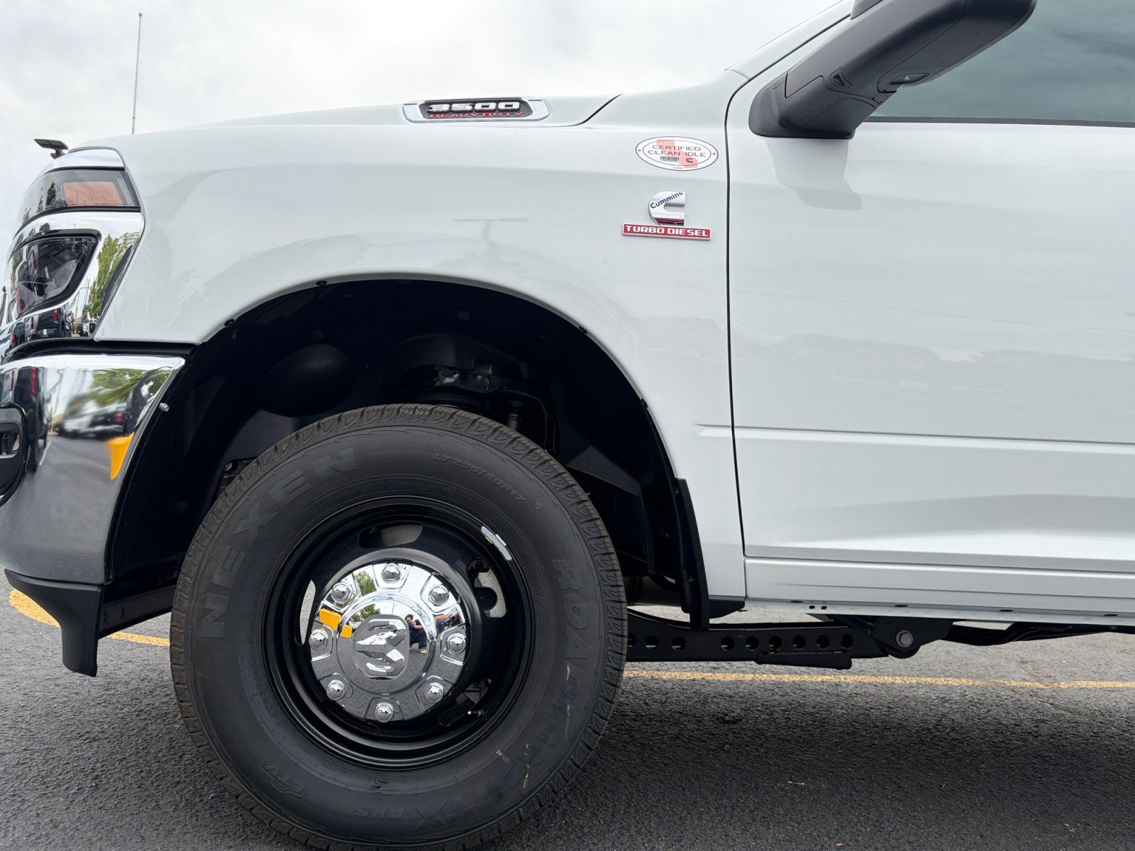 New 2027 RAM 3500 Tradesman w/ Chrome Appearance Group A AWD/4WD image 10