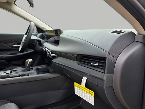 New 2026 Nissan Sentra SV image 10