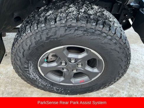 Used 2020 Jeep Gladiator Rubicon w/ LED Lighting Group image 14