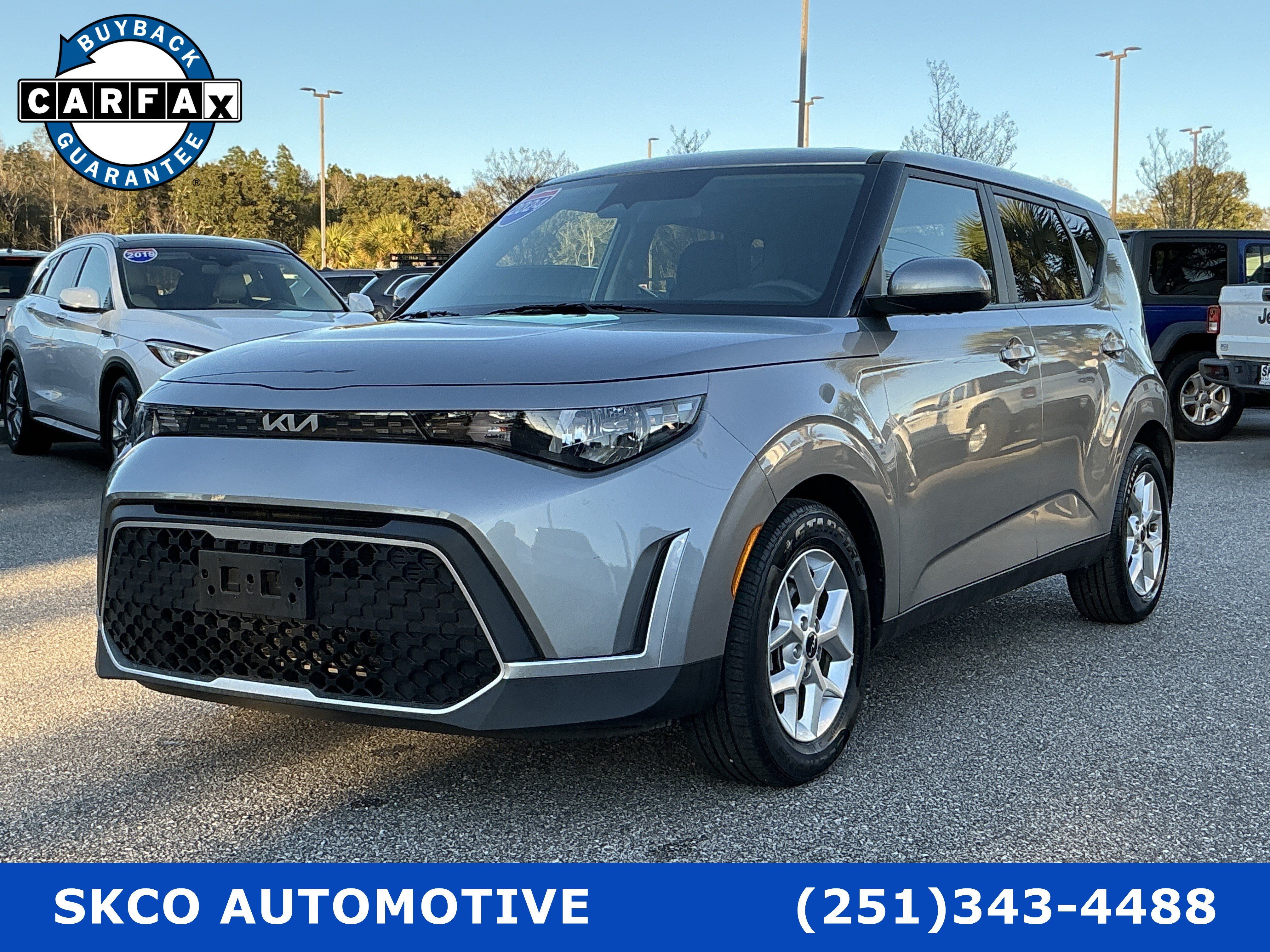 Used 2024 Kia Soul LX w/ Option Group 015 FWD image 1