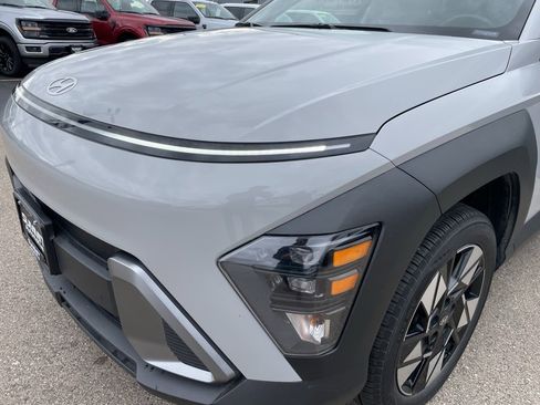 Used 2024 Hyundai Kona SEL image 32