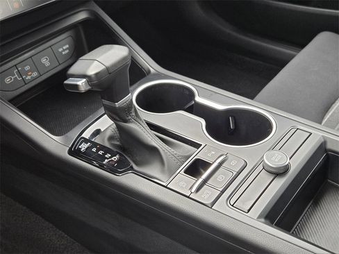 Certified 2026 Kia K5 LXS image 9